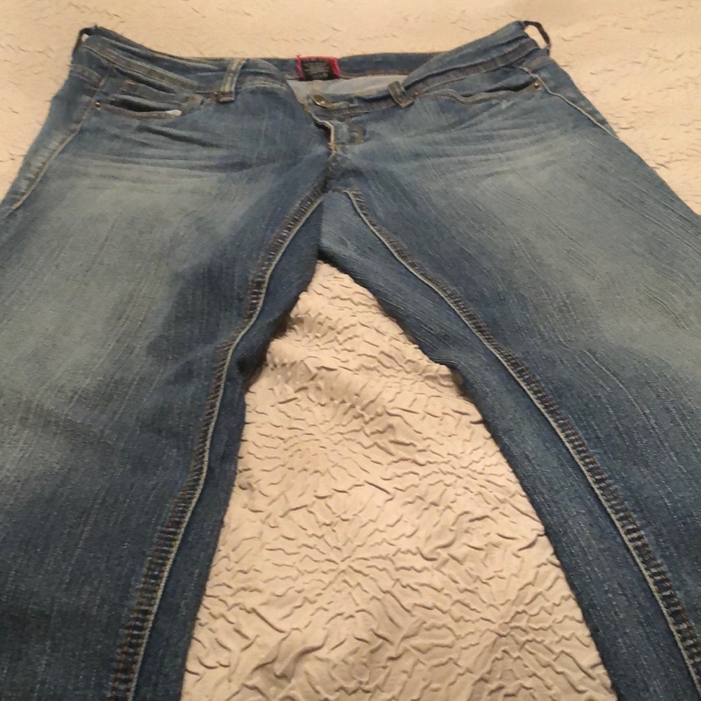 Women’s jeans